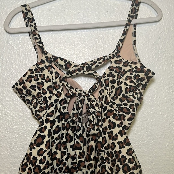 Kona Sol animal print one piece swimsuit with back tie size large - Picture 7 of 10